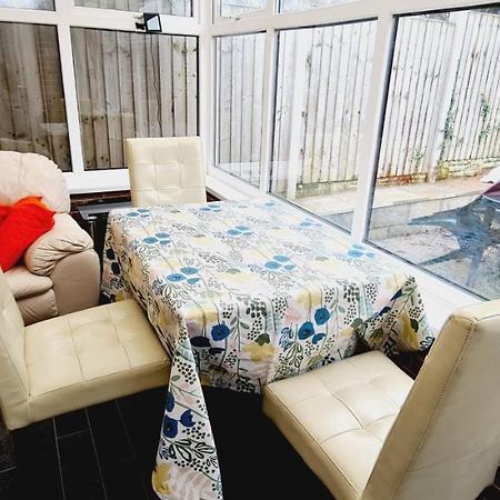 Worcester House - Single, En-Suite Double Or Twin Rooms - Total 4 Rooms 6 Beds, Lounge & Kitchen, Free Wi-Fi, On-Drive Parking Derby Exterior foto