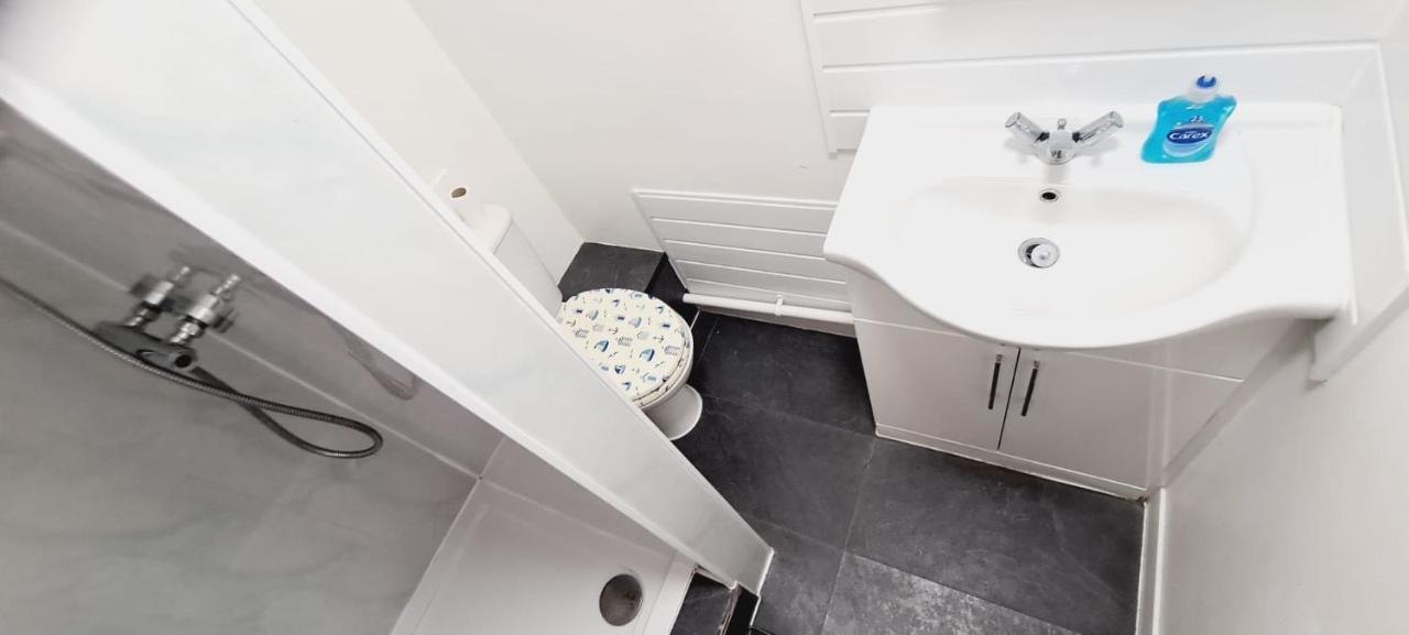 Worcester House - Single, En-Suite Double Or Twin Rooms - Total 4 Rooms 6 Beds, Lounge & Kitchen, Free Wi-Fi, On-Drive Parking Derby Exterior foto