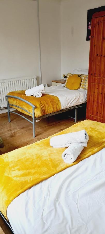 Worcester House - Single, En-Suite Double Or Twin Rooms - Total 4 Rooms 6 Beds, Lounge & Kitchen, Free Wi-Fi, On-Drive Parking Derby Exterior foto